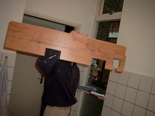 Alex presenteert een kunststkuje van de vloer